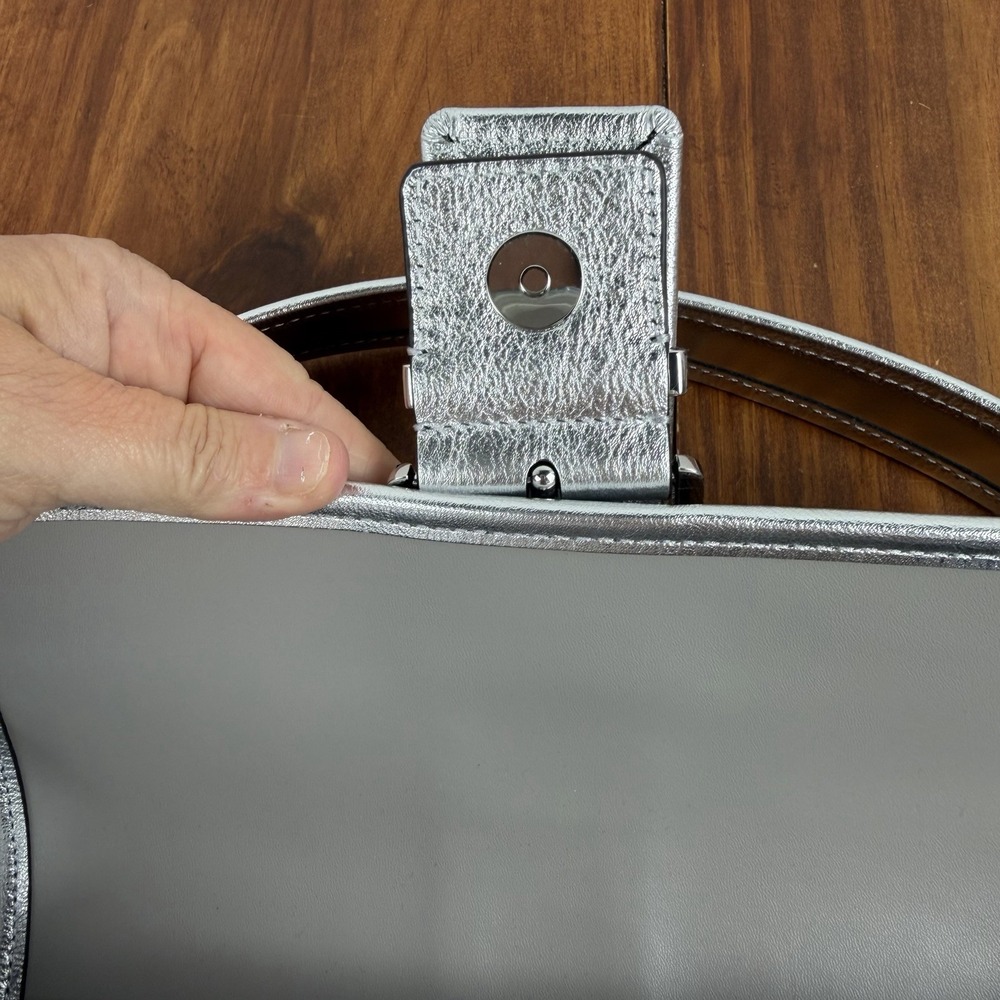 NWT Michael Kors Colby Medium Metallic Leather Shoulder Bag - Picture 7 of 13